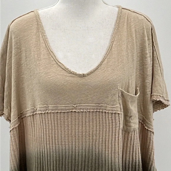 We The Free/Free People Sun Dial Tee in Sand Combo - NWOT - Size Medium. - Picture 4 of 8